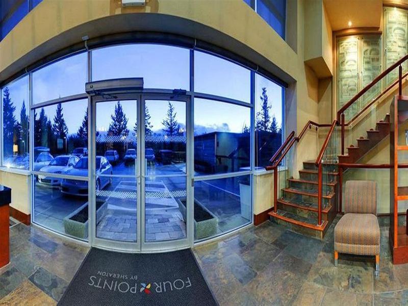 Four Points By Sheraton Victoria Gateway Лангфорд Екстериор снимка