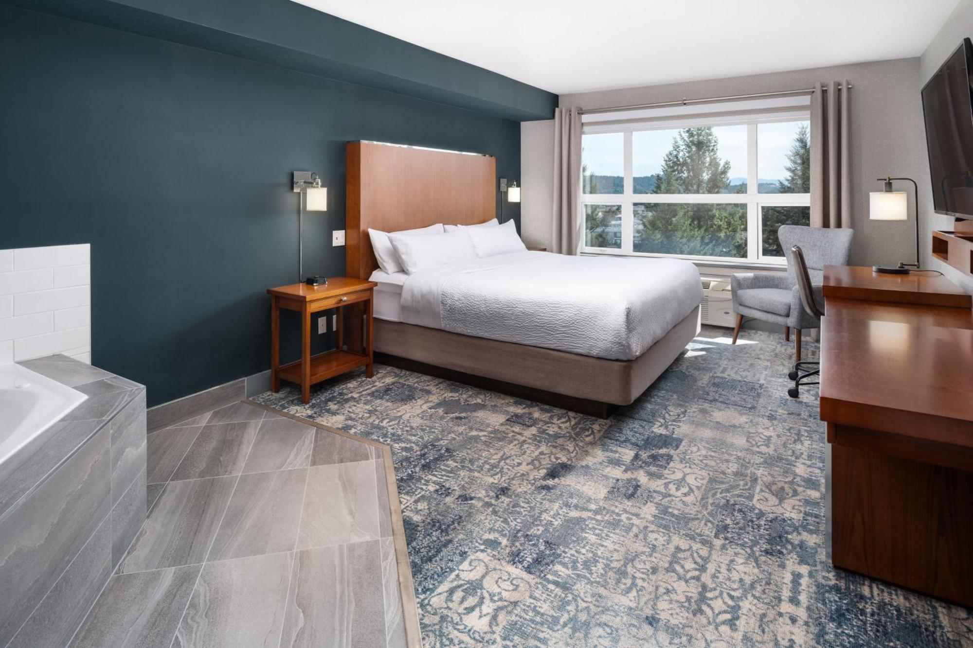 Four Points By Sheraton Victoria Gateway Лангфорд Екстериор снимка